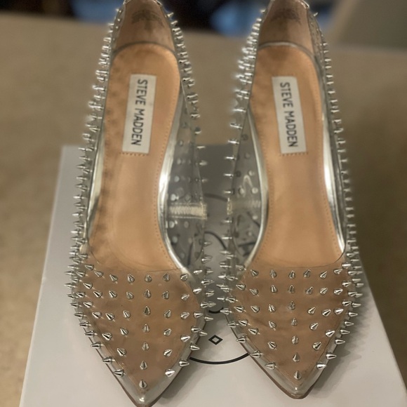 Steve Madden Silver Studded Vala Clear Heels - Picture 3 of 3